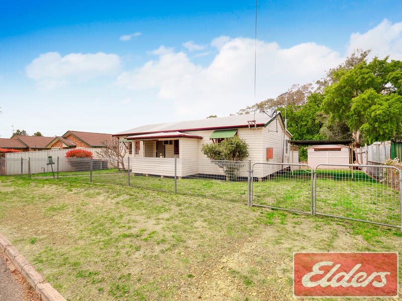 12 SECOND STREET, Warragamba, NSW 2752 Property Details