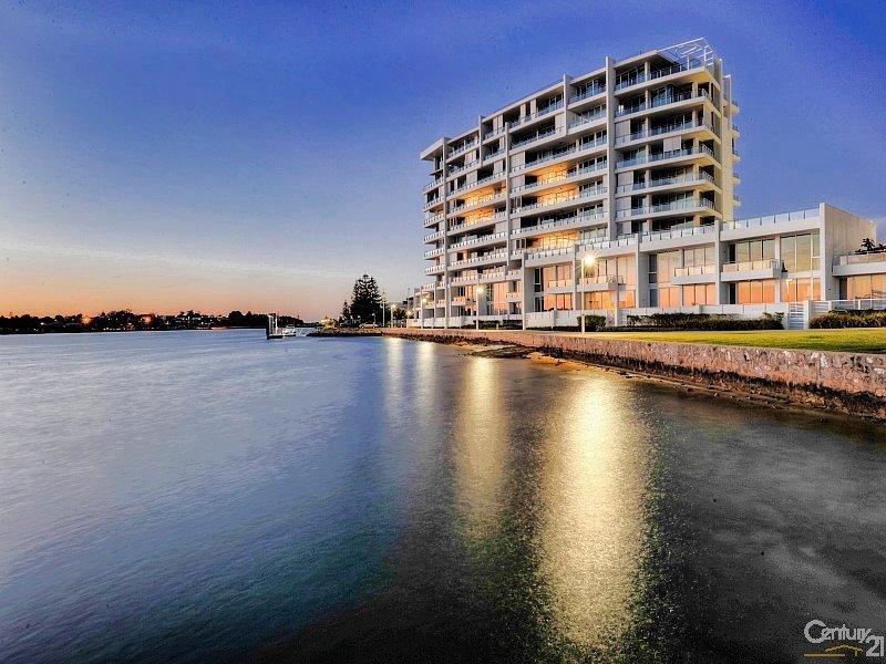 106/5 Marco Polo Drive, Mandurah, WA 6210