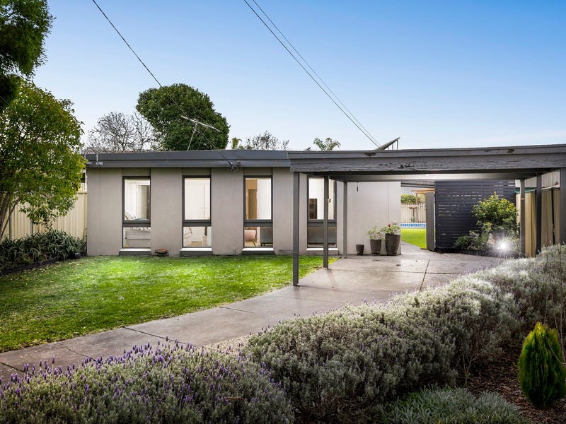 41 Tadstan Drive, Tullamarine, Vic 3043 - Property Details