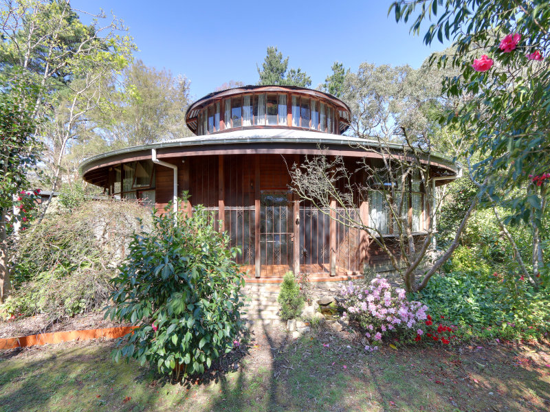 380 Gembrooklaunching Place Road, Launching Place, VIC 3139