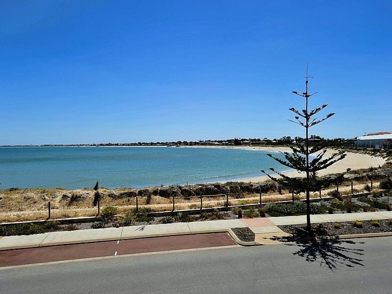 3/27 Breakwater Parade, Mandurah, WA 6210