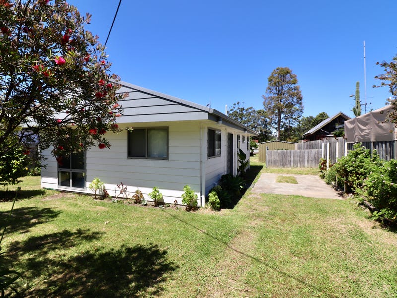 36 Betka Road, Mallacoota, Vic 3892 House for Sale