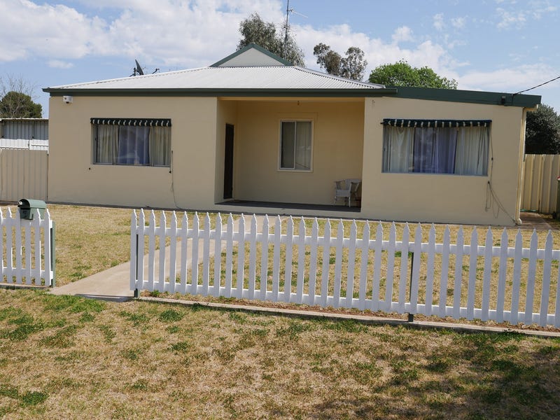 5 Coonong Ave, Yanco, Yanco, NSW 2703 Property Details