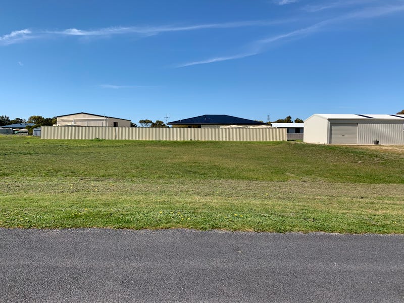 32 Bonney Terrace, Rosetown, SA 5275