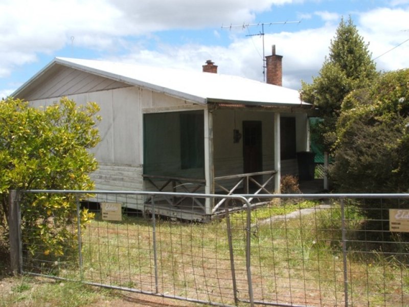 7 Plunkett Street, Manjimup, WA 6258