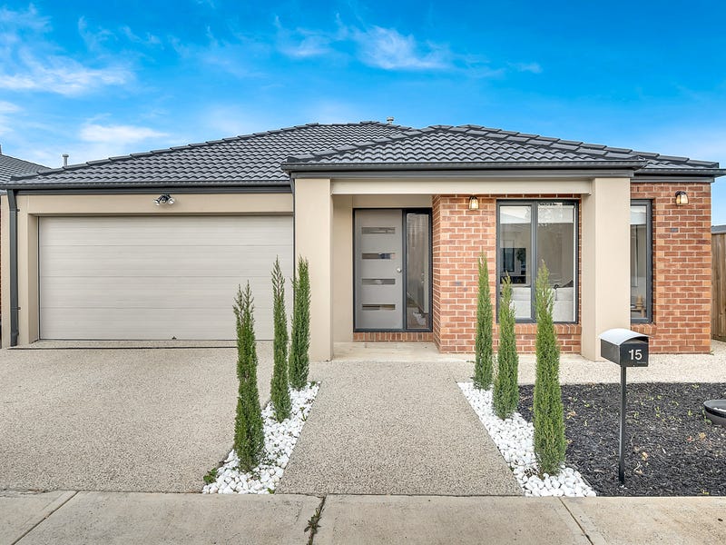 15 Trijena Avenue, Mickleham, Vic 3064 Property Details