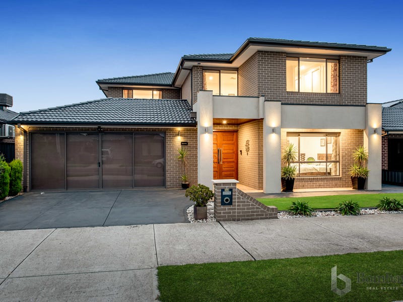 240 Newbury Boulevard, Craigieburn, VIC 3064 - realestate.com.au