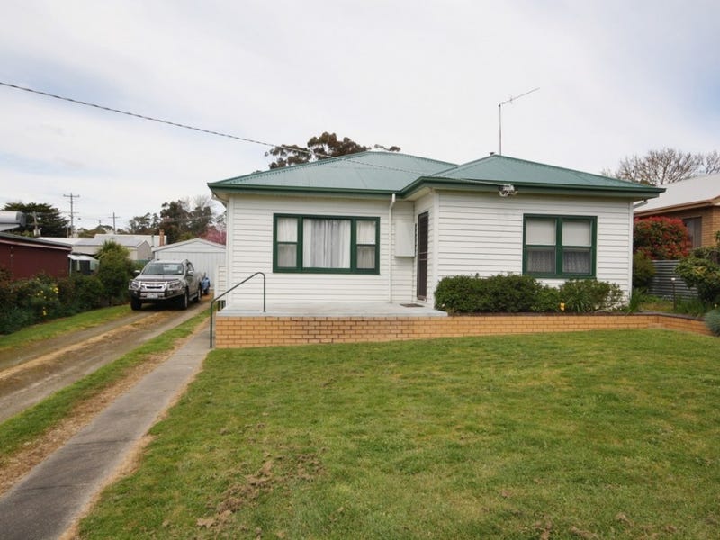 31 Burke Street, Beaufort, Vic 3373 Property Details