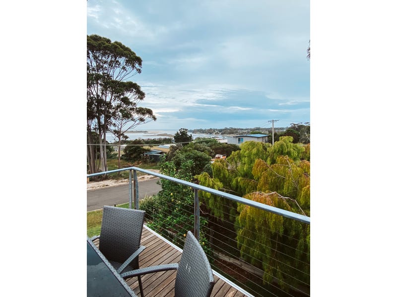 55 Vista Drive, Mallacoota, Vic 3892 House for Rent