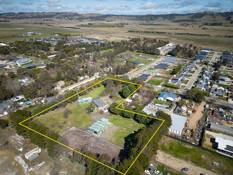 122 Ellendon Street, Bungendore, NSW 2621 House for Rent realestate