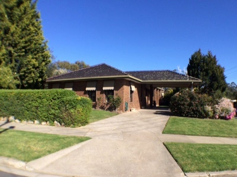 35 b Avenue, Seymour, Vic 3660 Property Details