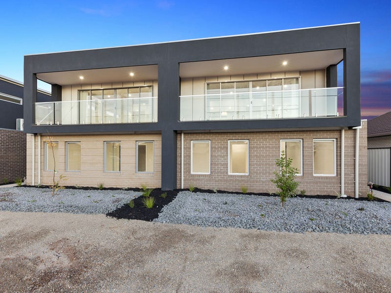 2/4547 Anderson Street, Werribee, Vic 3030 Property Details