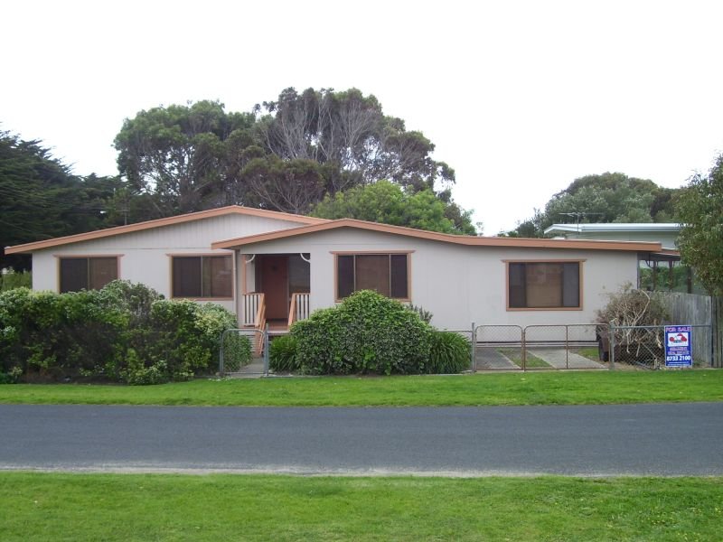 Property 105254653, Beachport, SA 5280 Property Details