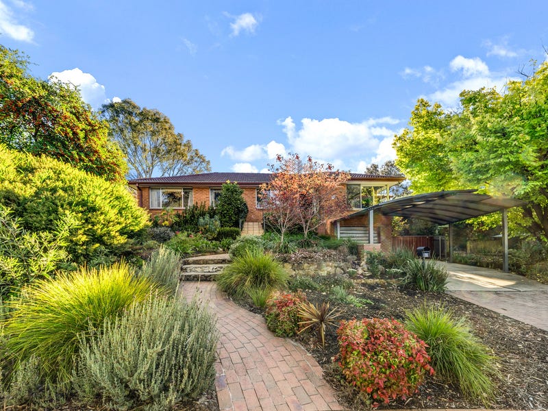 37 Castlereagh Crescent, Macquarie, ACT 2614 Property Details