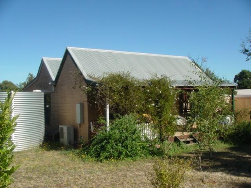 31 Barkly Street, Glenlyon, VIC 3461