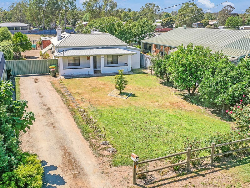 166 Bowen Street, Echuca, Vic 3564 Property Details