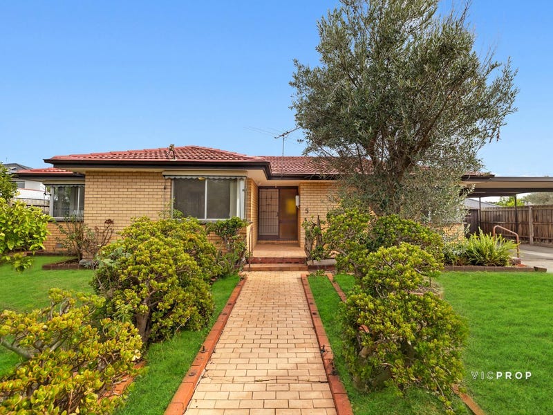 Auction Results & Clearance Rates in Clayton South, VIC 3169