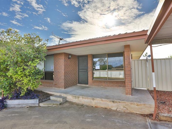 4/646 Koorlong Avenue, Irymple, VIC 3498