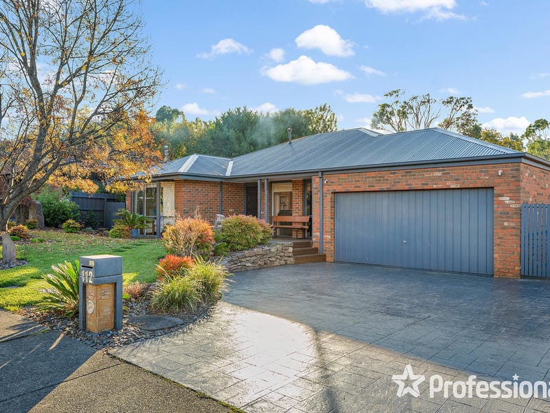 112 Lakeview Drive, Lilydale, VIC 3140