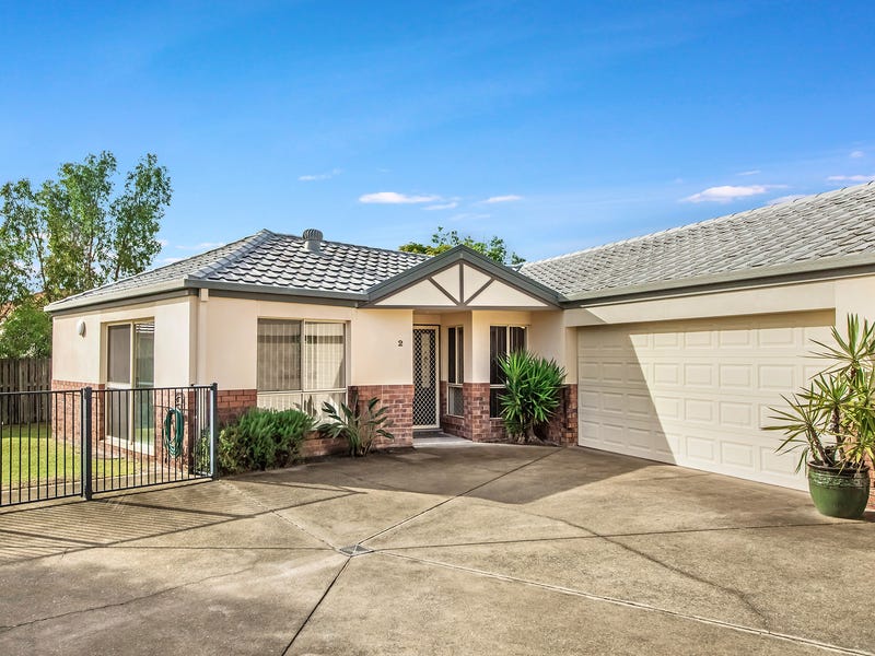 2/42 Merrilaine Crescent, Merrimac, Qld 4226 Duplex/Semidetached for