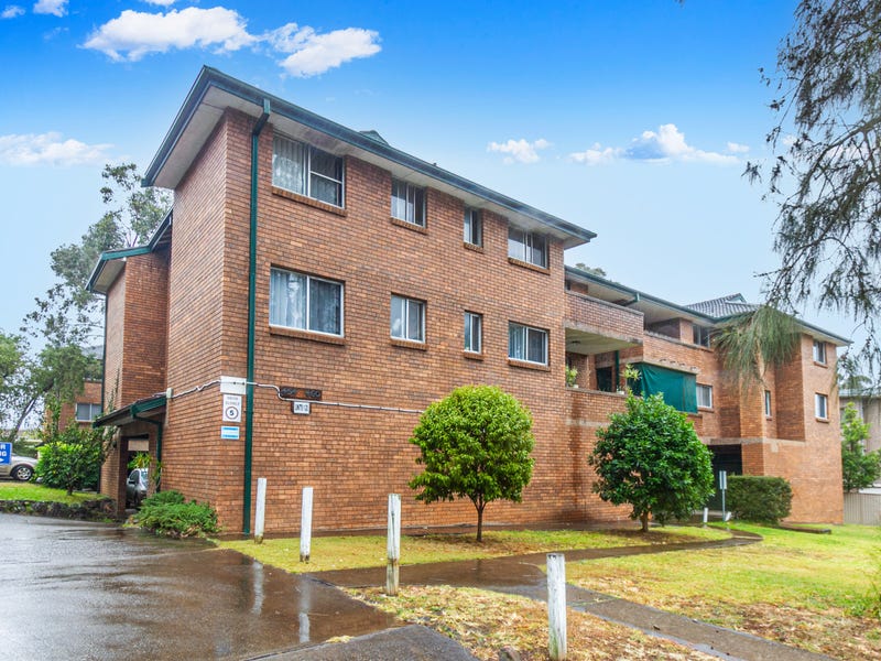 8/454460 Guildford Road, Guildford, NSW 2161 Property Details