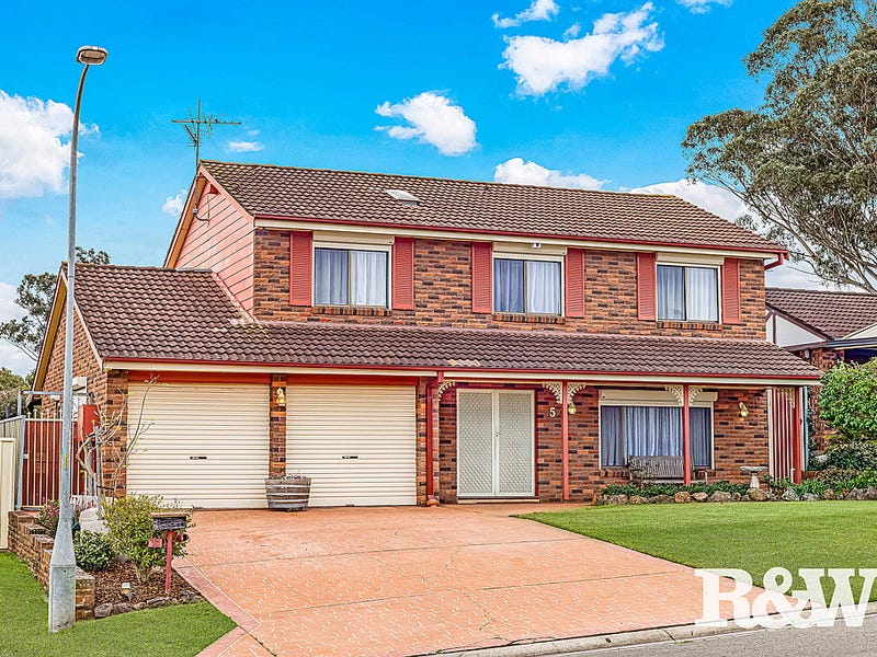 5 Kelmscott Way, St Clair, NSW 2759