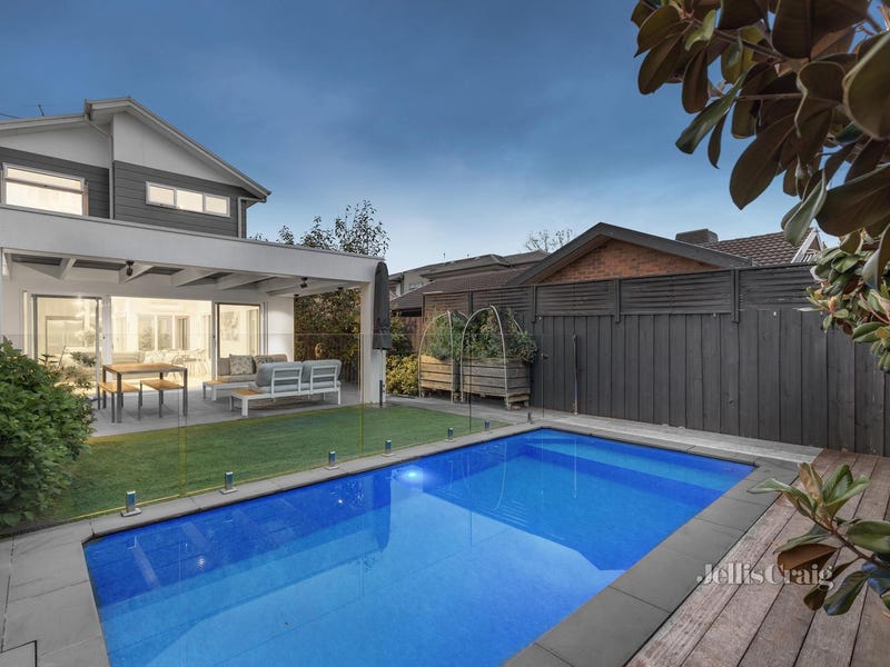 18B Marquis Road, Bentleigh, Vic 3204 - Property Details