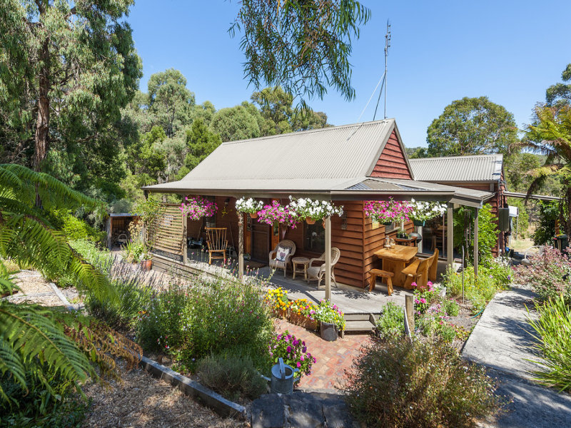 42 Grant Street, Forrest, VIC 3236