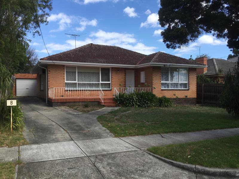 8 Holroyd Court, Blackburn South, VIC 3130