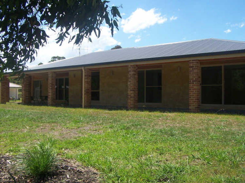 33 Woodlands Drive, Hallidays Point, NSW 2430