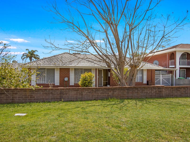 18 Unnaro st, Hillman, WA 6168 Property Details