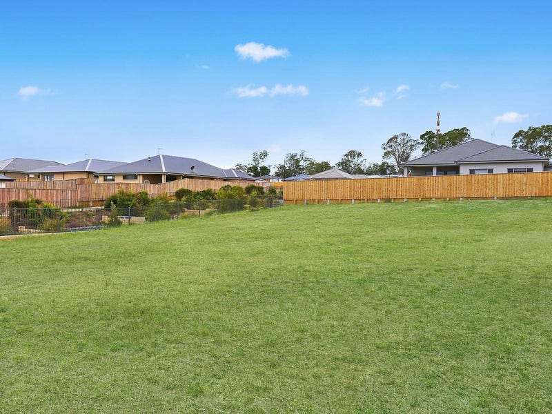 7 Wintle Road, The Oaks, NSW 2570