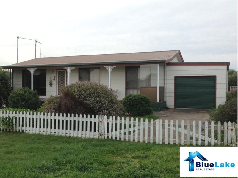 129 Sea Parade, Port Macdonnell, SA 5291