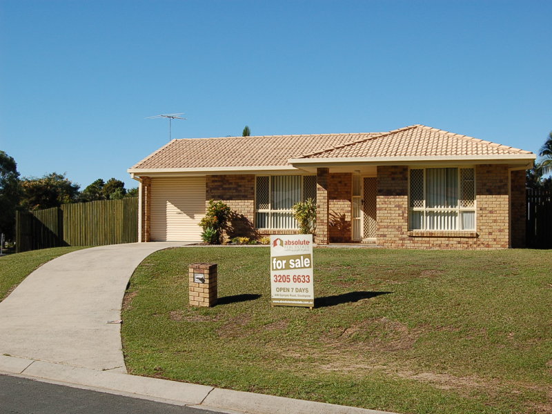 1 Lambourne Court, Lawnton, QLD 4501