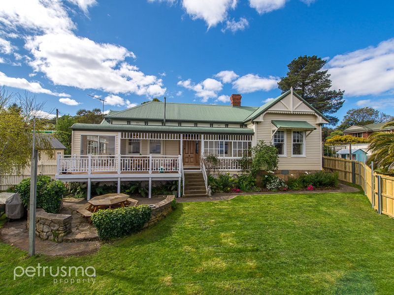 177 East Derwent Highway, Lindisfarne, Tas 7015 Property Details