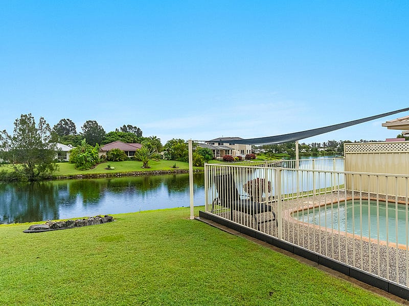 3 Bayview Drive, Yamba, NSW 2464