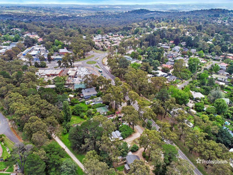 14 Monbulk Road, Mount Evelyn, Vic 3796