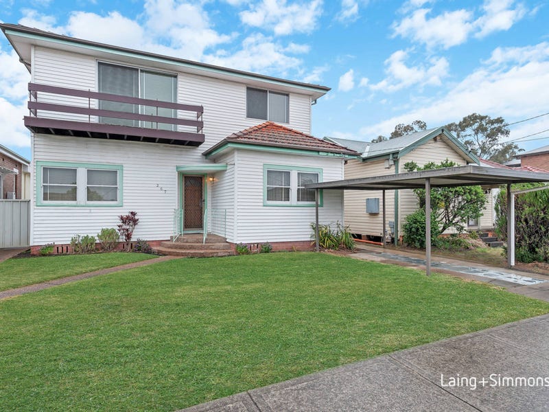 267 Blaxcell Street, South Granville, NSW 2142