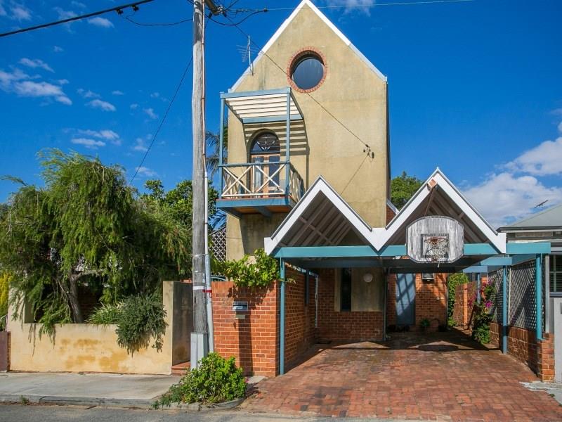 20 Trafford Street, Beaconsfield, WA 6162 Property Details