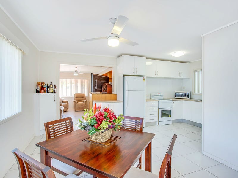 11 Chainey Avenue, Miami, Qld 4220 Property Details