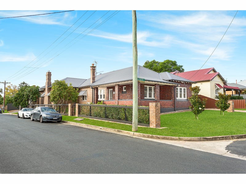 2 Luker Street, Elderslie, NSW 2570 Property Details