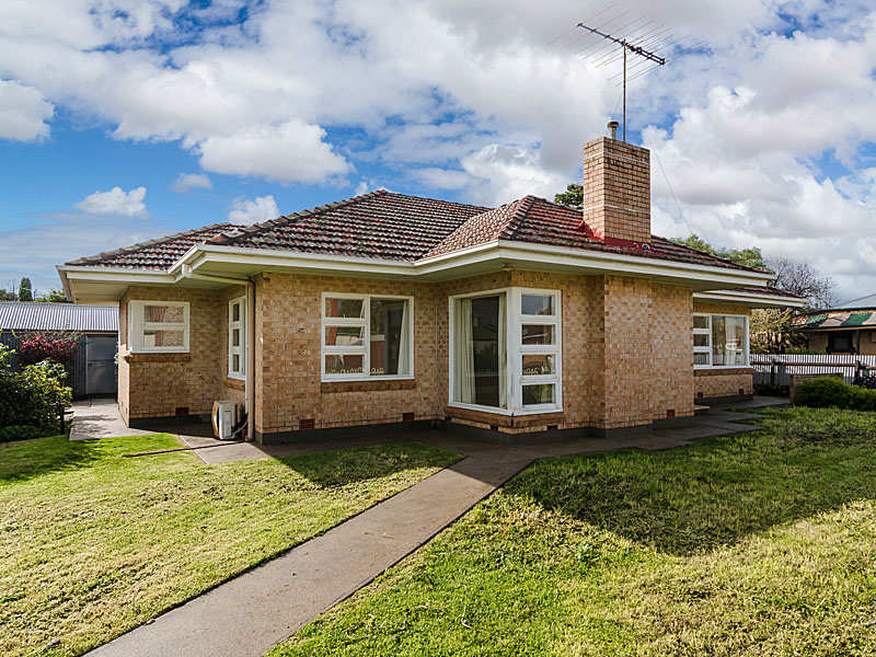 30 Murray Street, Strathalbyn, SA 5255 Property Details