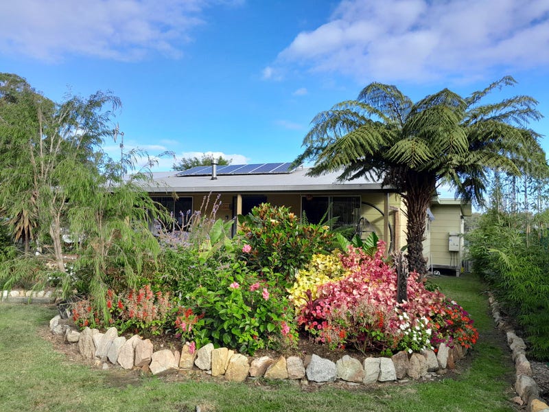 46 Genoa Road, Mallacoota, Vic 3892 House for Sale