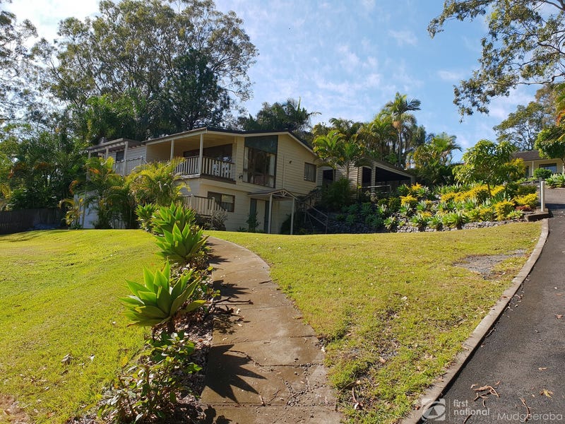 26 Ruth Terrace, Oxenford, Qld 4210