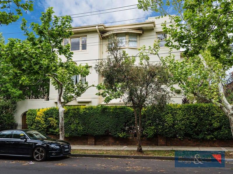 12/5 Robe Street, St Kilda, VIC 3182