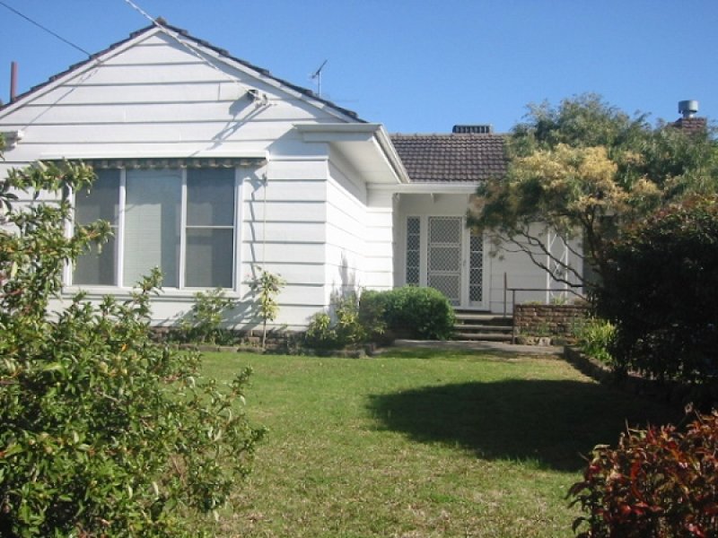 19 Charming Street, Hampton East, VIC