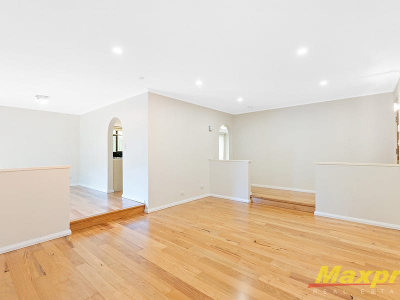 17 Darley Circle, Bull Creek, WA 6149 House for Rent