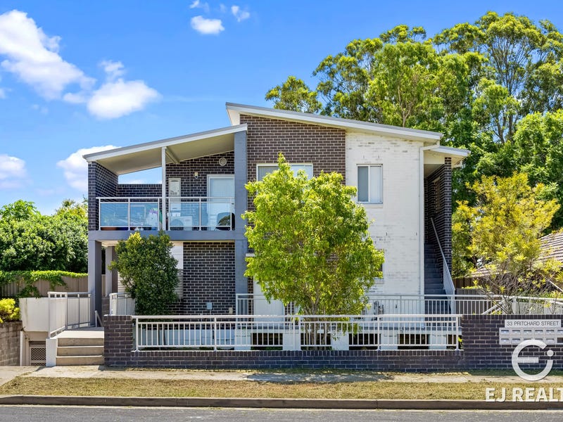 2/33 Pritchard Street west, Wentworthville, NSW 2145 Property Details