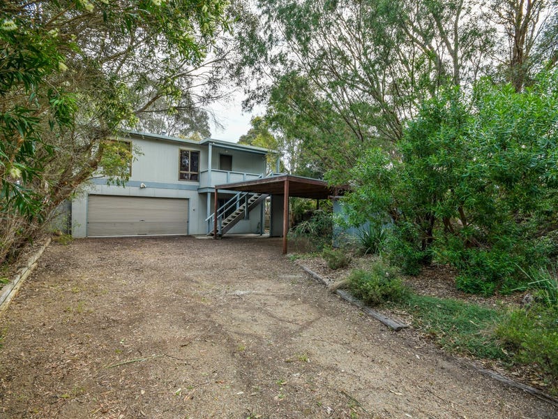 127 Bay Road, Eagle Point, Vic 3878
