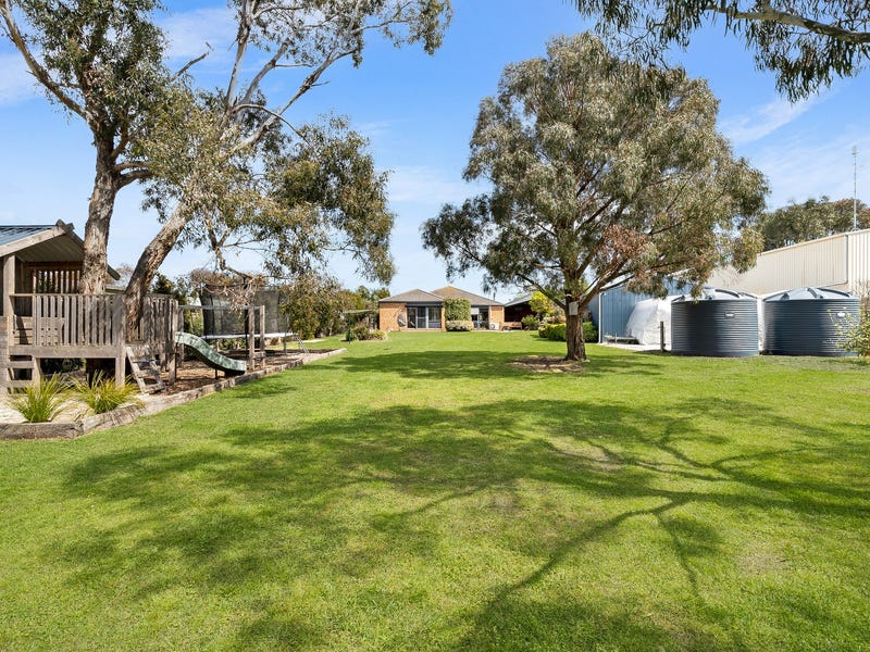 21 Greenfields Drive, Moriac, Vic 3240 Property Details